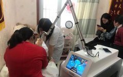 超皮秒去真皮斑設備多少錢一臺？美容院祛真皮斑儀器價格_祛真皮斑機器